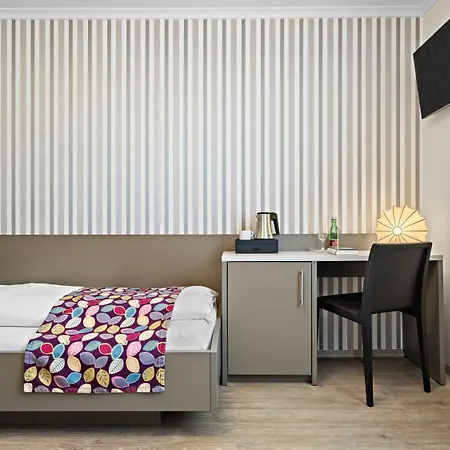 Mayrbräu Hotel 3*