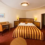 Hotel Ambiance - Braunau - Simbach 3*